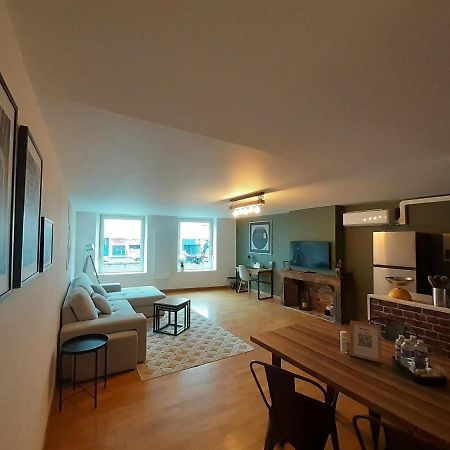 Le Pinaud Apartment Epinal Ngoại thất bức ảnh